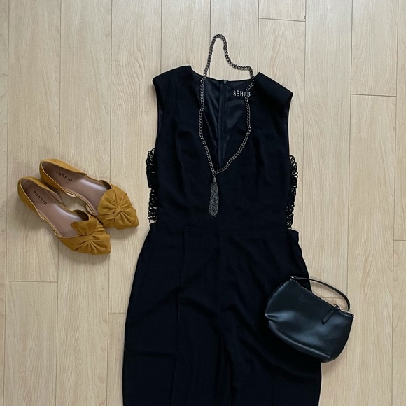 Banana Republic Metal Tassel Necklace - Picture 4 of 4